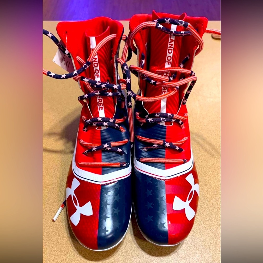 Under Armour Football Land of The Free Limited Edition